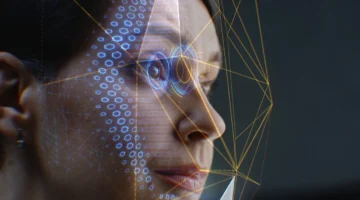 كشف جديد آبل تشتري تقنية قراءة الشفاه من إسرائيل